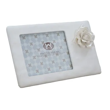 RAMKA PORCELANOWA 23X3X13,7 cm (WYMIAR WEWNĘTRZNY 10X15 cm) MIN 3